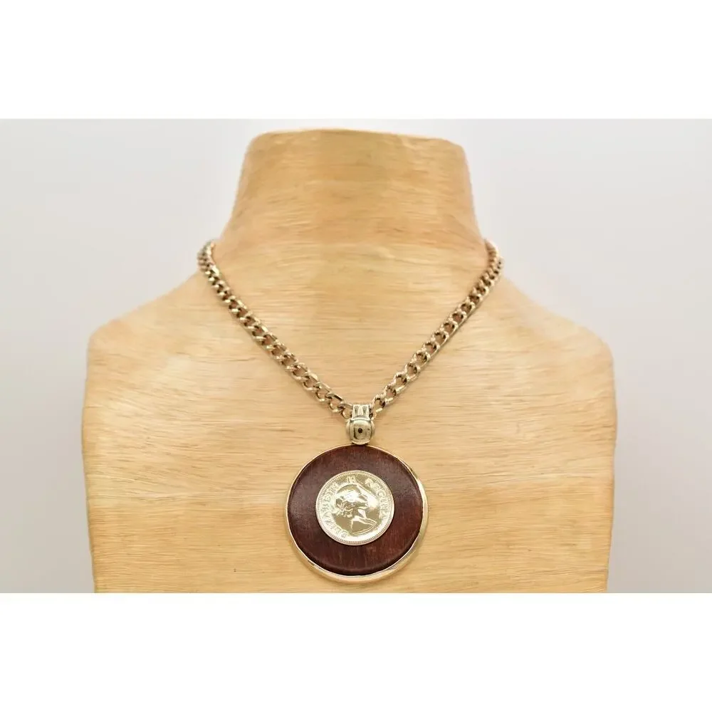 Vintage Elizabeth II Gratia Regina Pendant Necklace Gold Tone Chain Wood BinBD